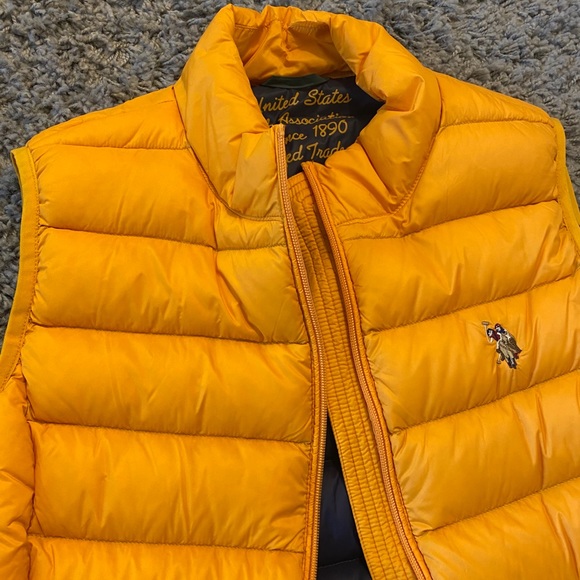 Brand new polo waterproof quilted vest - Picture 4 of 12